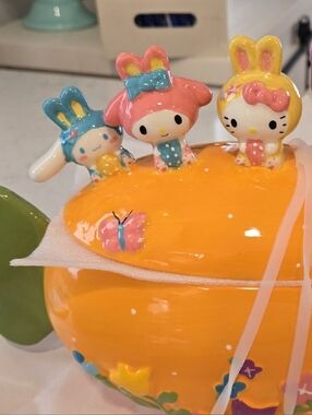 Sky Yellow & Pastel Bunny Trio Egg Toy